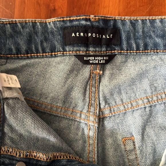 Aeropostale super high rise wide leg jeans size 4 - Picture 3 of 9